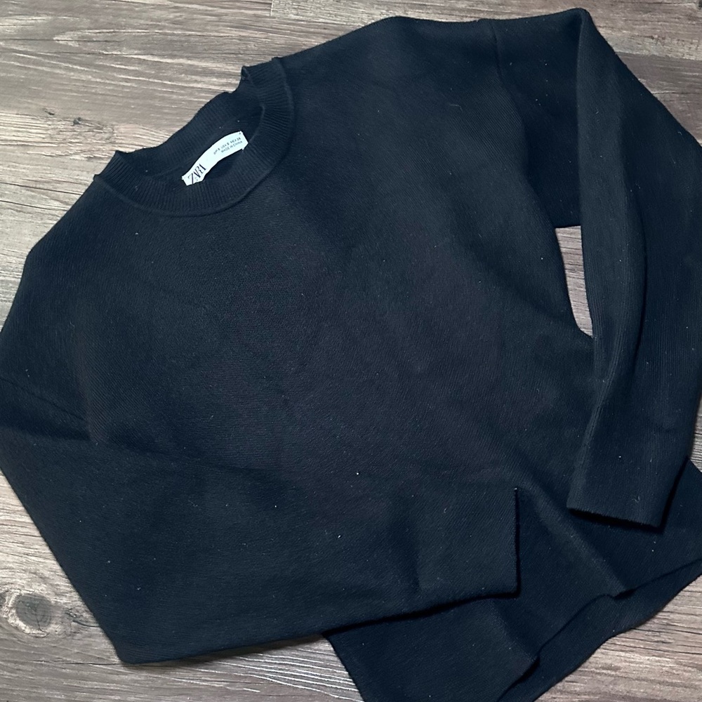 Zara Basic Black Sweater